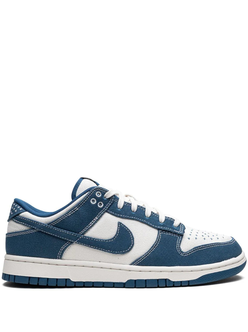 Nike SB Dunk Low 
